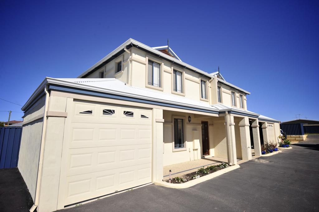 Palm Beach Manor Rockingham Exterior foto